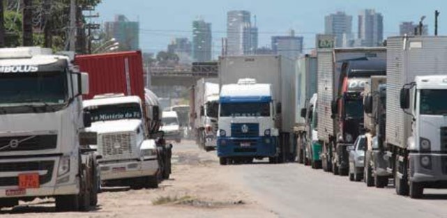 Trecho polêmico, o Lote 1, que ligaria a BR-408, em Paudalho, até a BR-101 Norte, em Goiana, na Mata Norte, não foi citado pelo Estado - Bob Fabisak/ JC Imagem